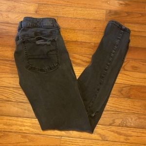 Women’s American Eagle Distressed Black Jeggings-sz 10 Reg